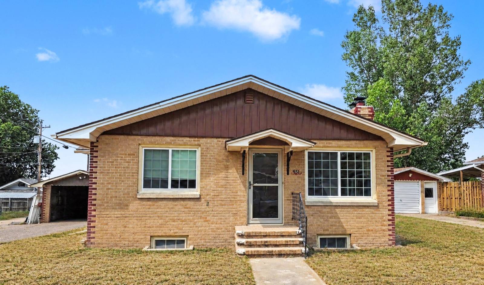 Photo 9 of 34 of home listing at 451 Ochs Ave, Chappell, NE 69129