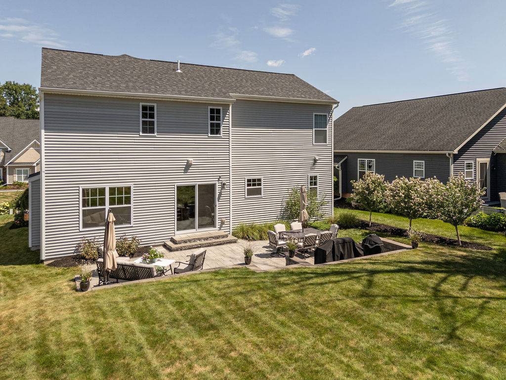 3155 Samantha Dr