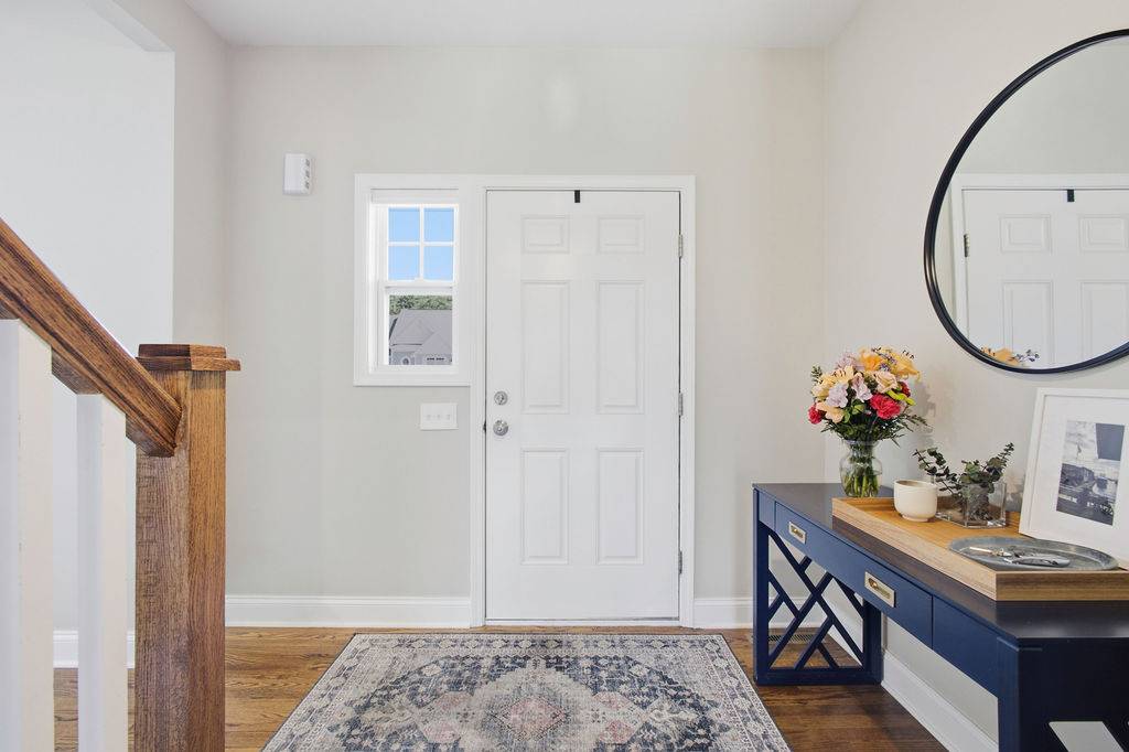 3155 Samantha Dr