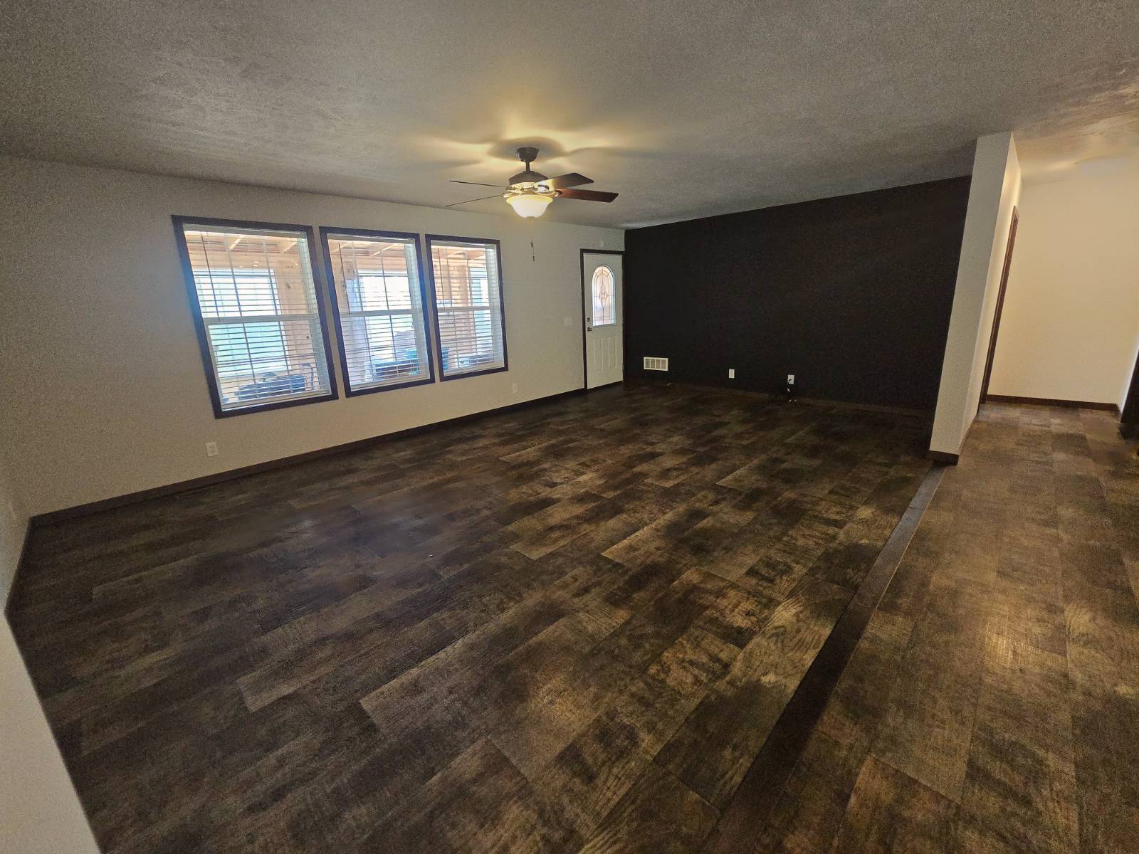 Photo 18 of 38 of home listing at 63770 720 Rd, Stella, NE 68442