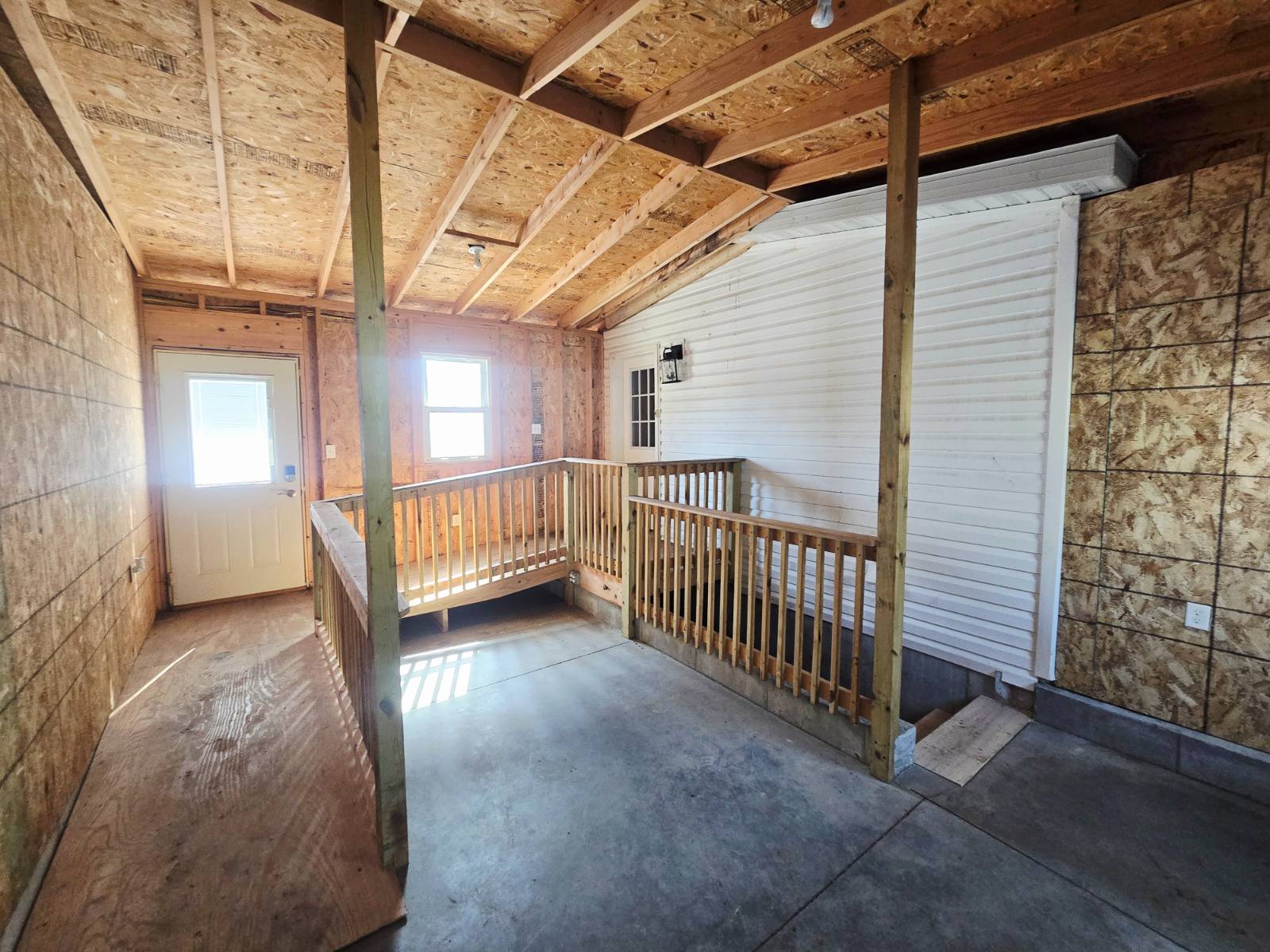 Photo 32 of 38 of home listing at 63770 720 Rd, Stella, NE 68442