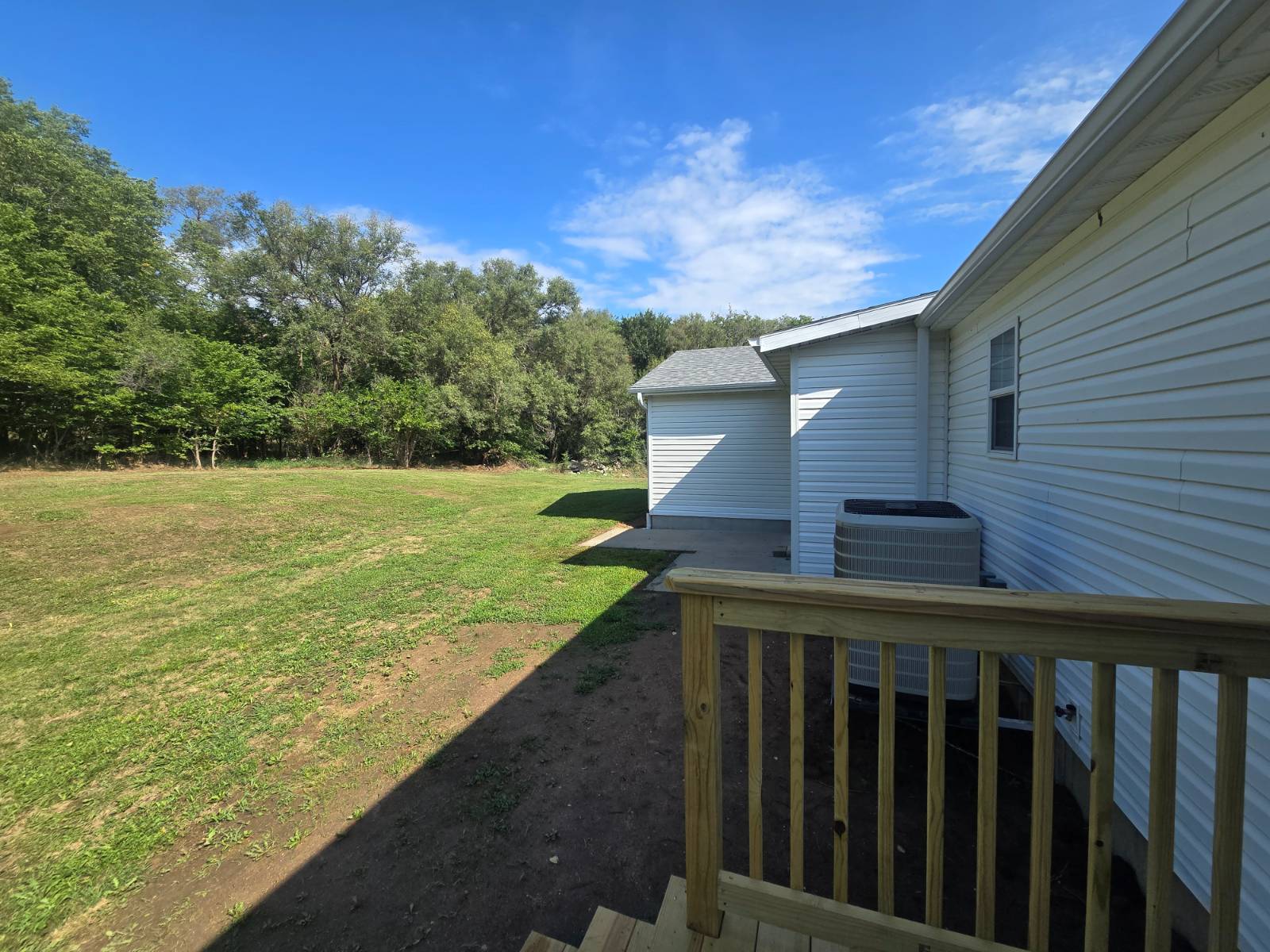 Photo 36 of 38 of home listing at 63770 720 Rd, Stella, NE 68442