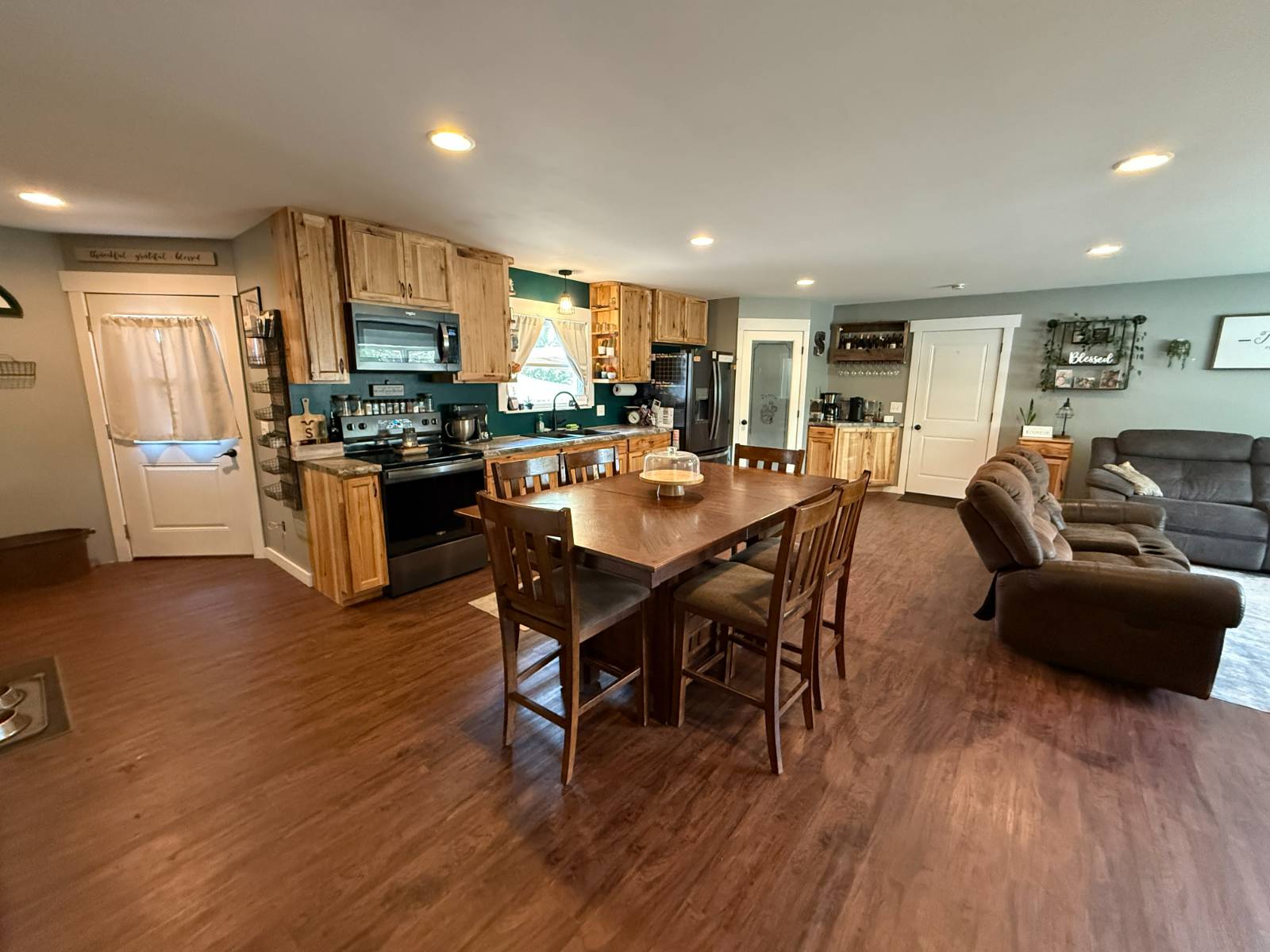 Photo 13 of 17 of home listing at 301 N Kuhlman Street, Spencer, NE 68777
