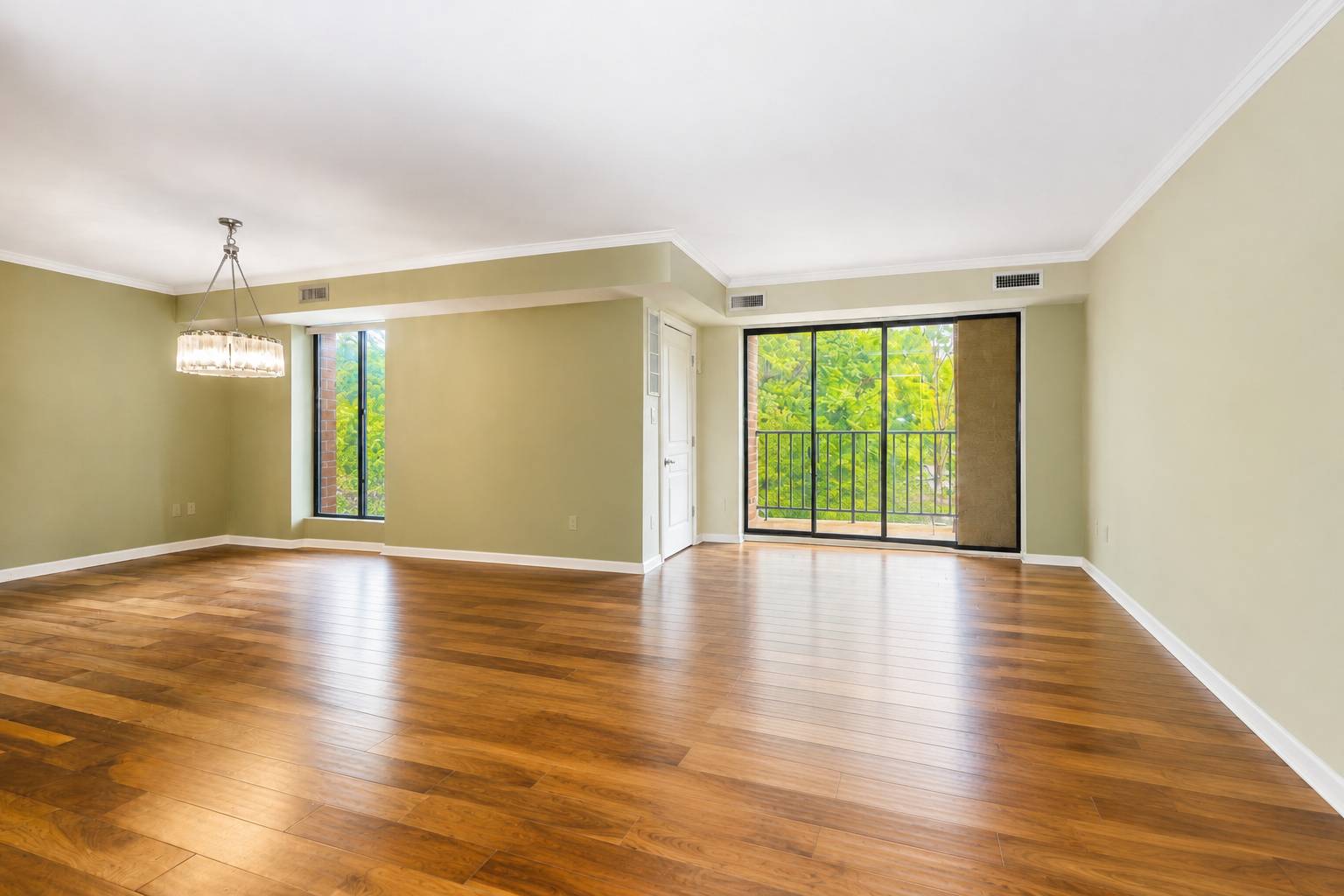 3461 Amboy Road, #2B