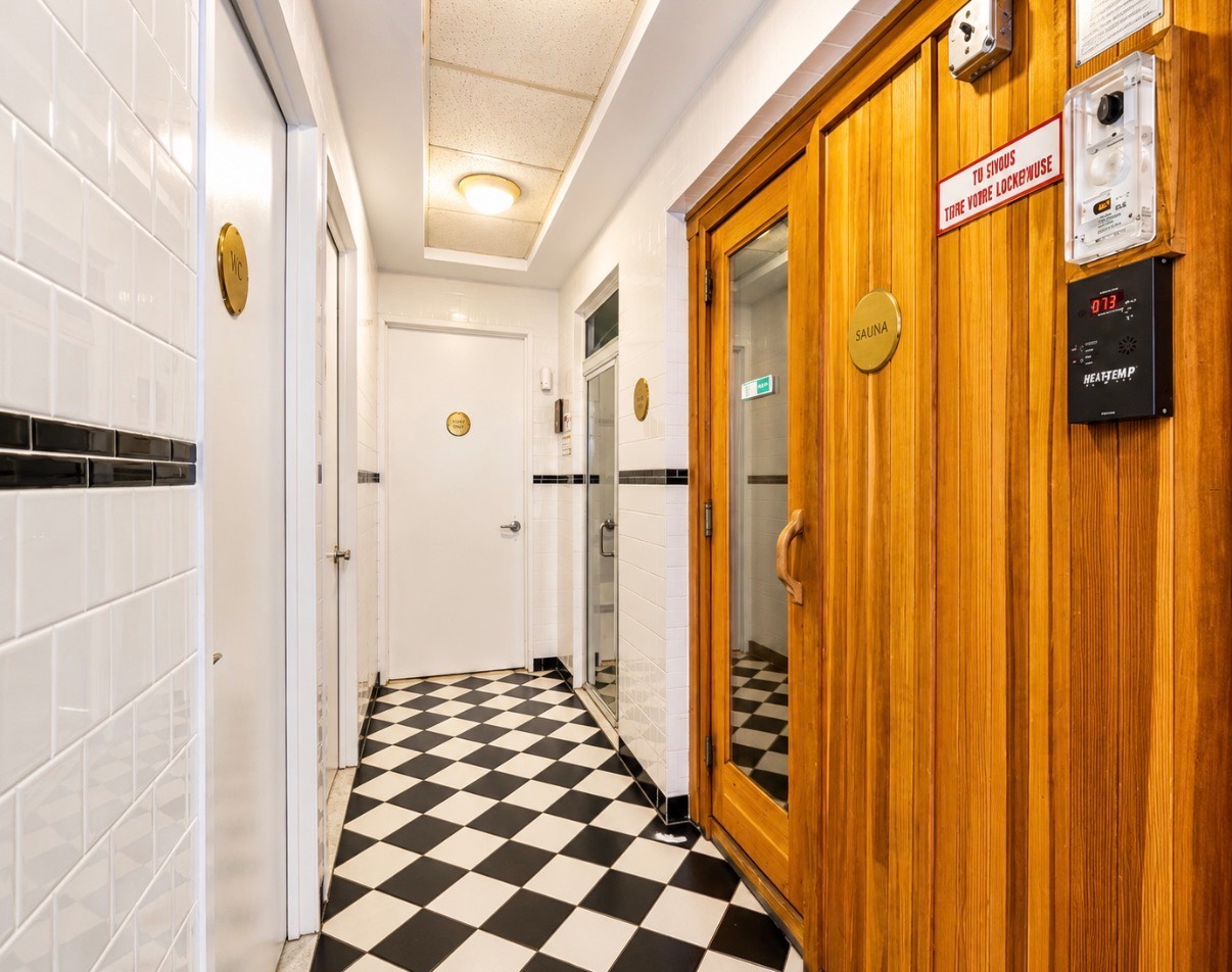 400 East 90th Street , #17F