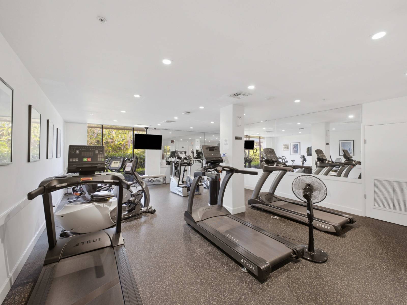 3912 S Ocean Blvd, #1412, Highland Beach, FL 33487