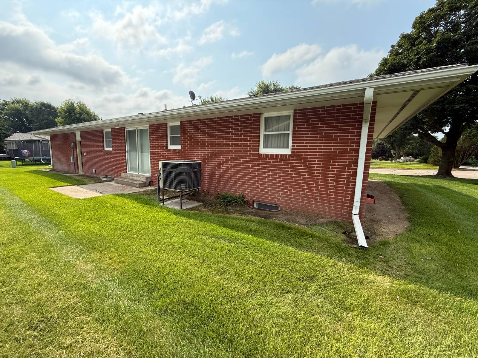 Photo 4 of 28 of home listing at 2118 G Street, Ord, NE 68862