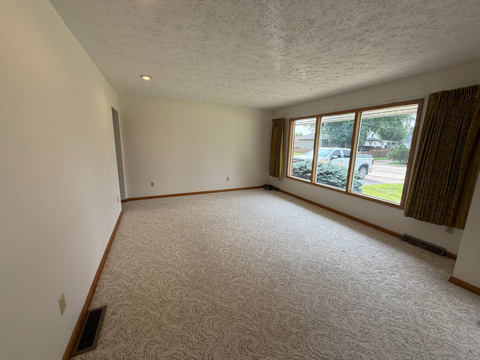 Photo 8 of 28 of home listing at 2118 G Street, Ord, NE 68862