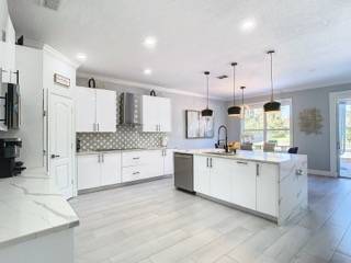 10542 Wittenberg Way, Orlando, FL 32832