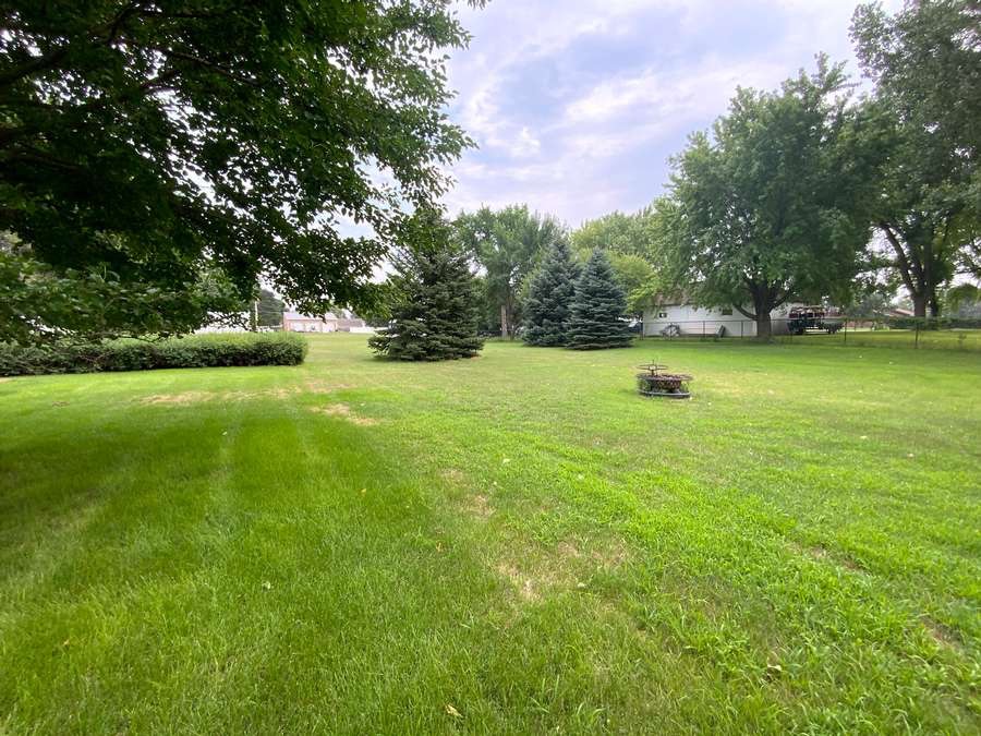 Photo 32 of 32 of home listing at 538 Elenora Drive, Valentine, NE 69201