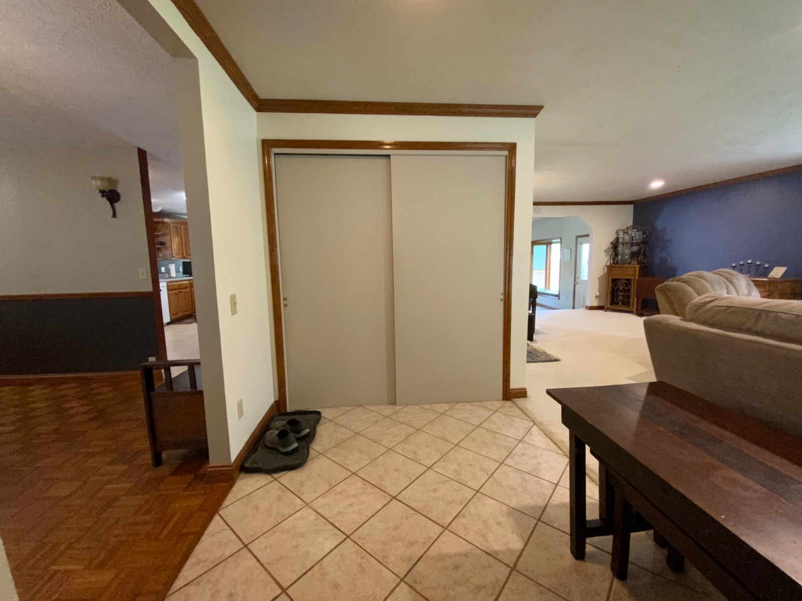 Photo 9 of 32 of home listing at 538 Elenora Drive, Valentine, NE 69201