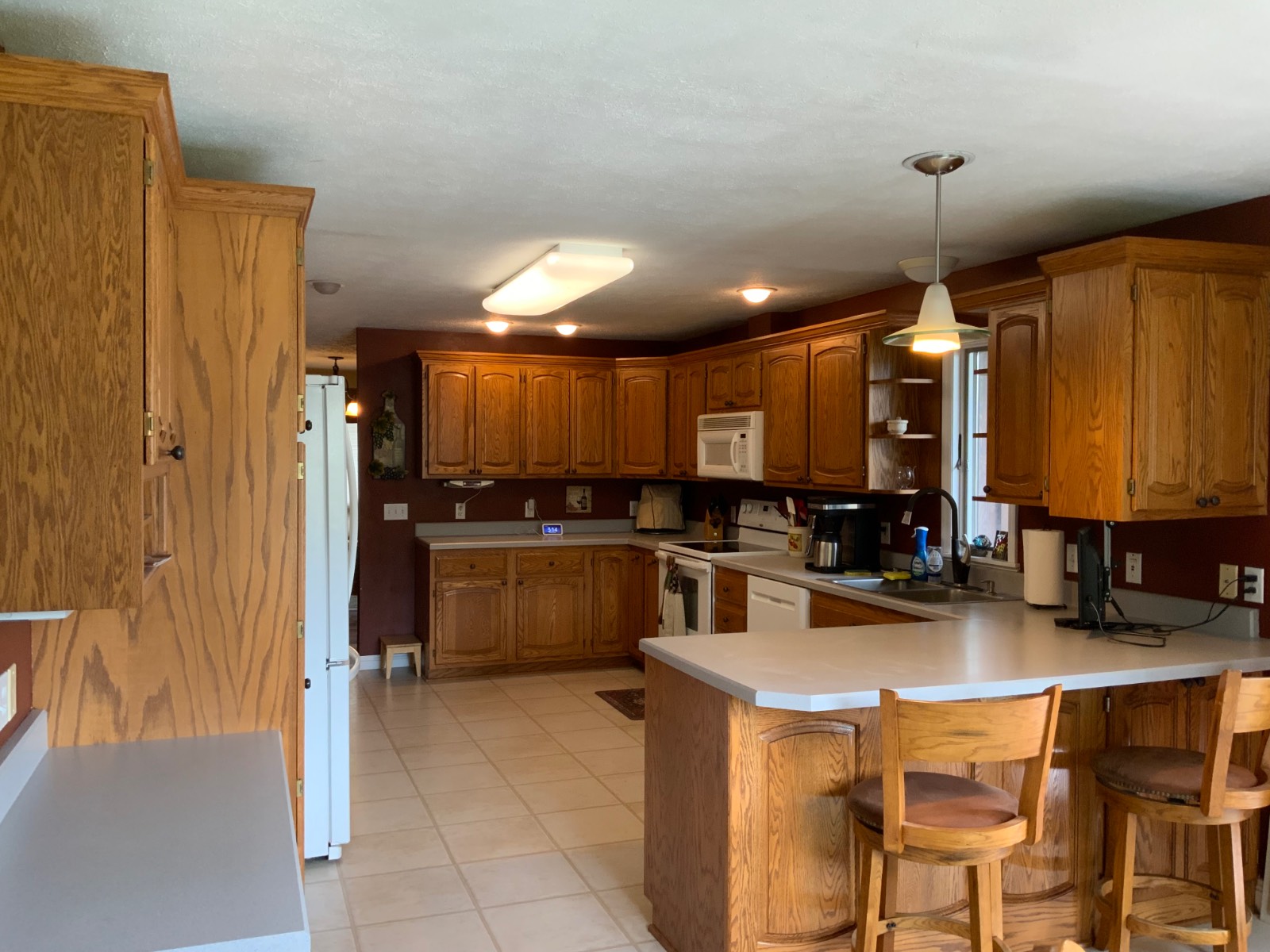 Photo 4 of 32 of home listing at 538 Elenora Drive, Valentine, NE 69201