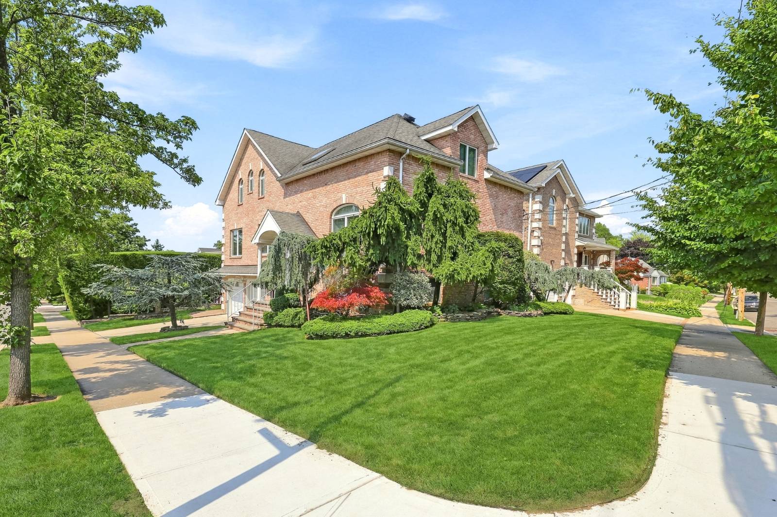 53-15 Overbrook Street