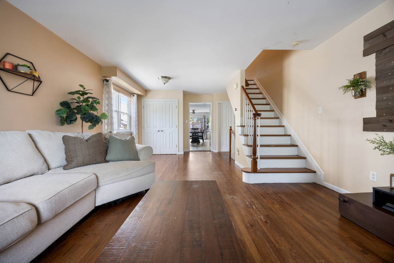 1256 Arthur Kill Road