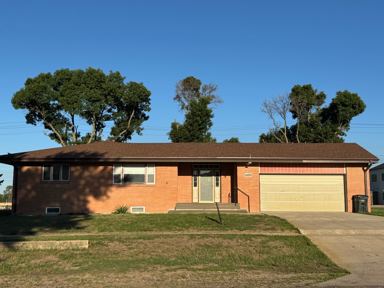 Photo 1 of 52 of home listing at 132 Garfield Street, Stuart, NE 68780