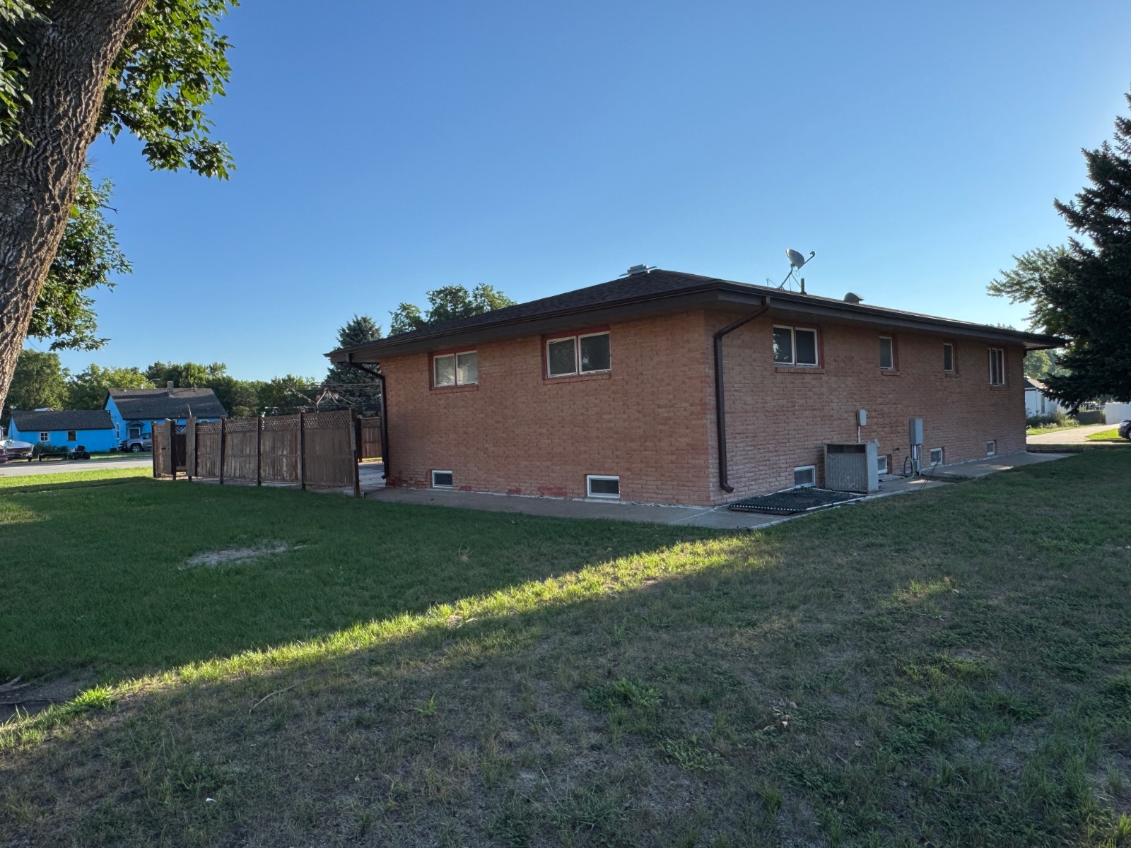 Photo 4 of 52 of home listing at 132 Garfield Street, Stuart, NE 68780