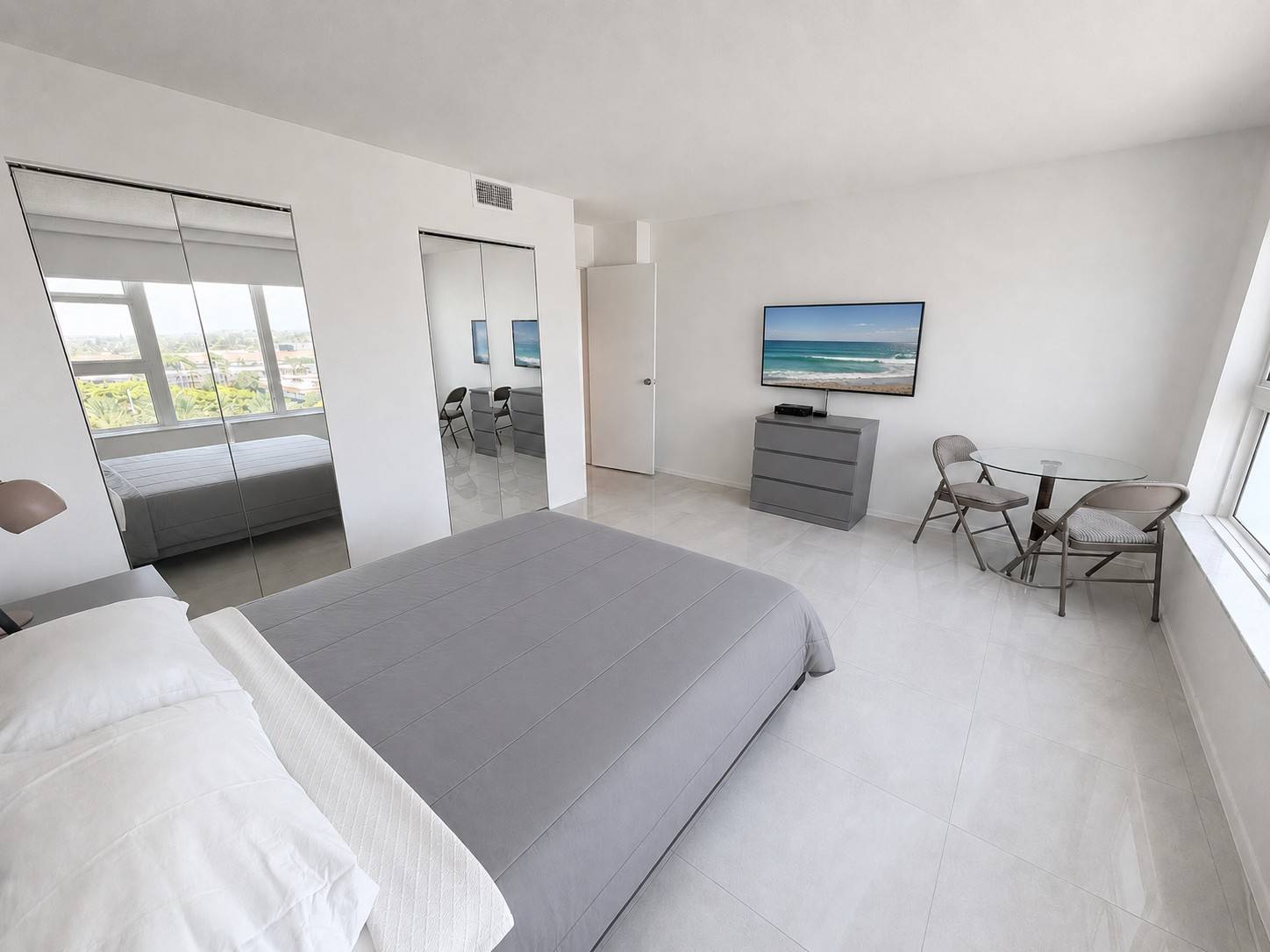 1620 Ocean Boulevard, #8H, Lauderdale-By-The-Sea, FL 33062