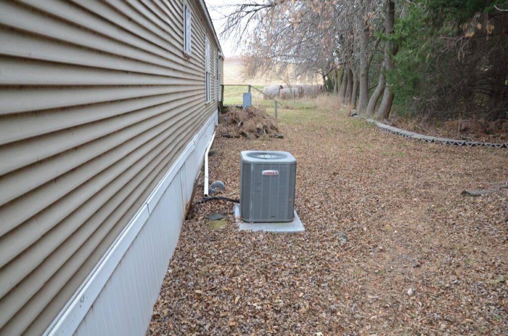 Photo 2 of 12 of manufactured home listing at 81083 480th Rd, Ord, NE 68862