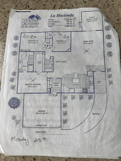 Spacious 1920 SqFt.  Upgraded Kitchen, New Roof, flooring. thumbnail 31