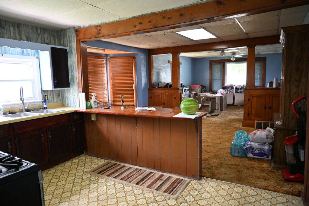 Photo 9 of 24 of home listing at 160 N 10th Avenue, Burwell, NE 68823