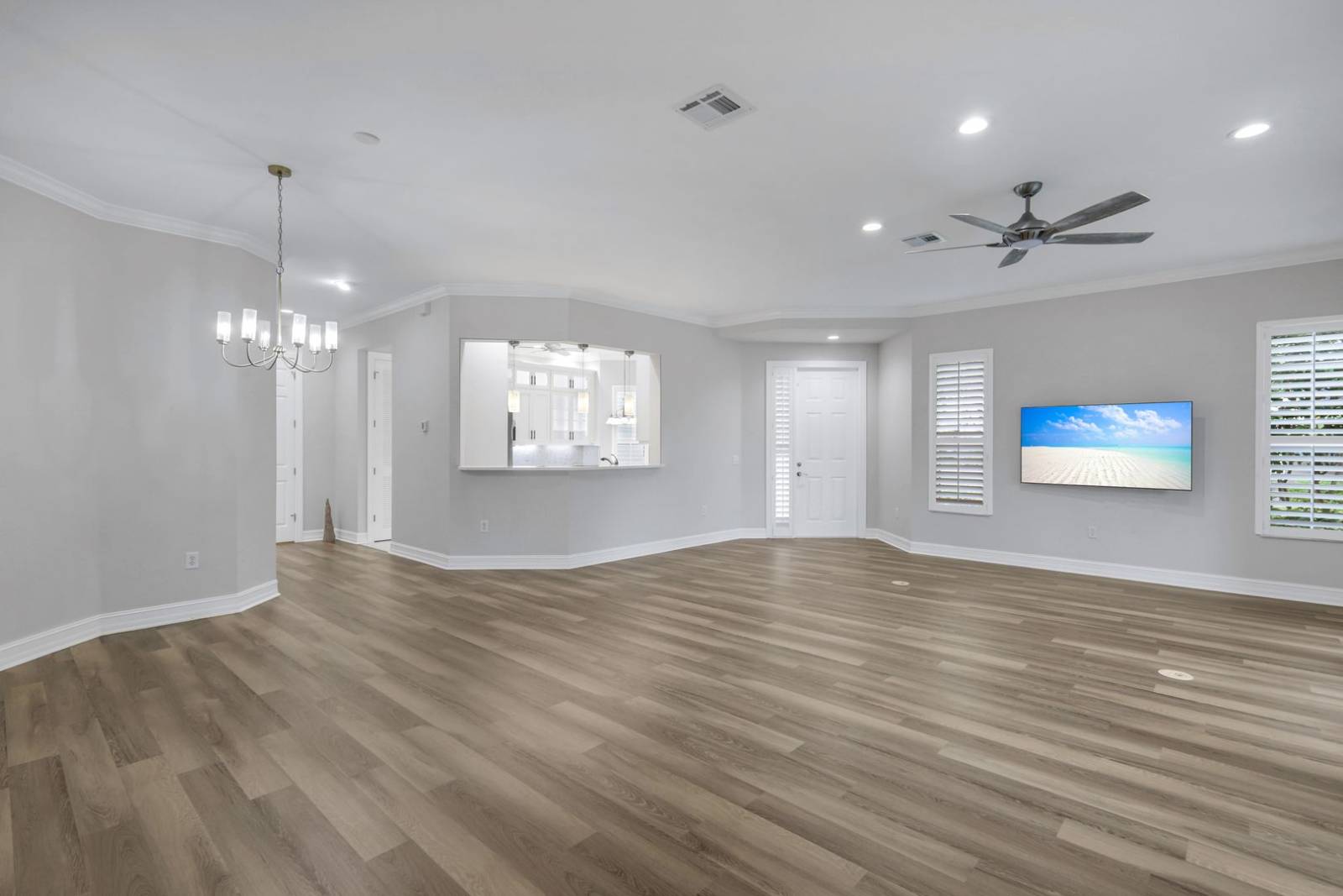 5021 Maxwell Cir, Naples, FL 34105