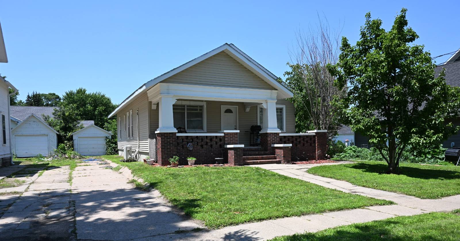 Photo 1 of 24 of home listing at 215 South 19th Street, Ord, NE 68862