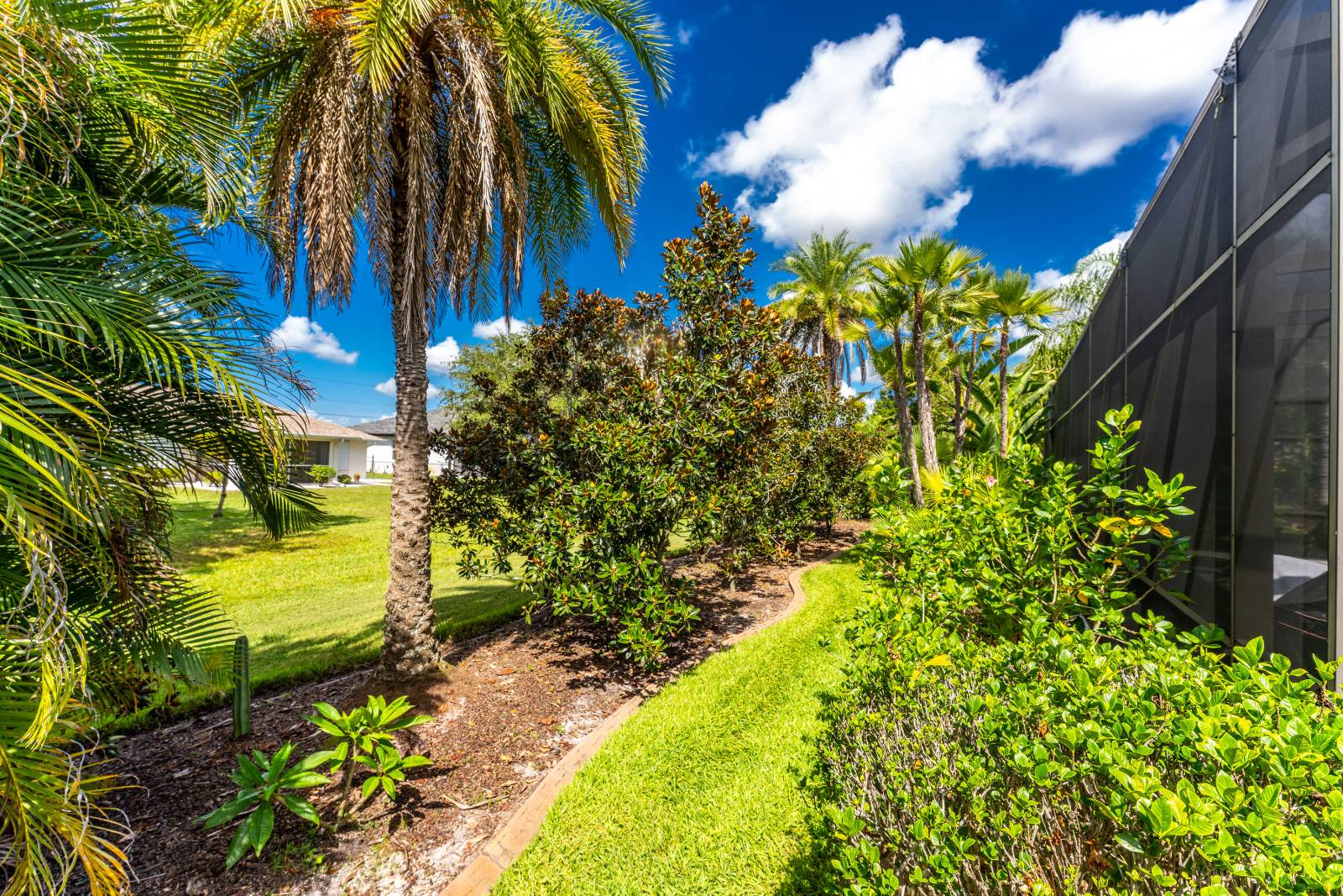 25279 PUNTA MADRYN AVE, Punta Gorda, FL 33983