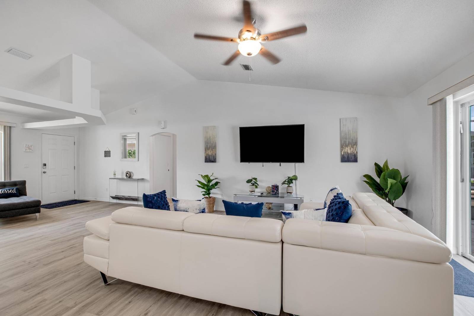 54 BALTIMORE LANE, Palm Coast, FL 32137