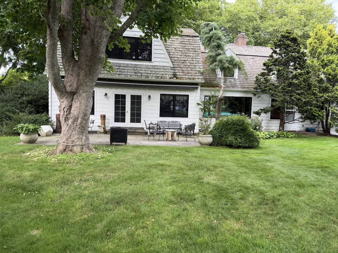 18 Horsemill Lane