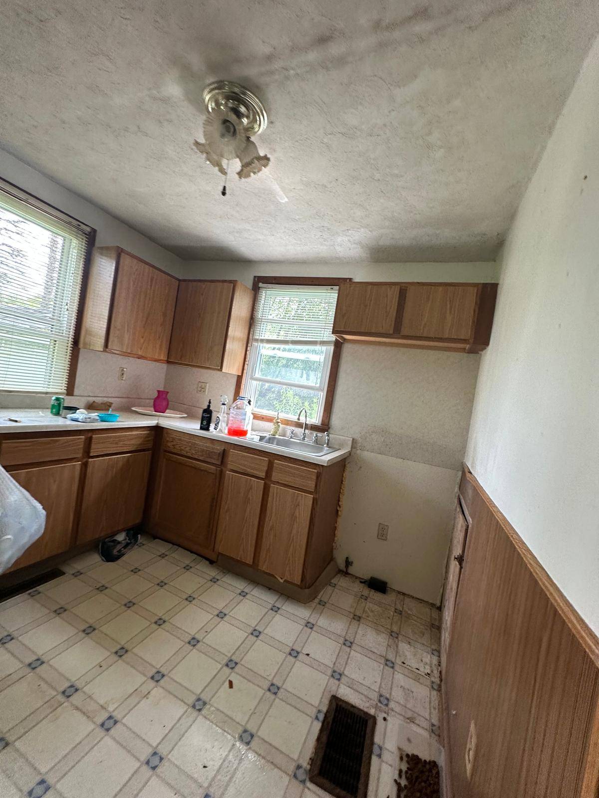 428 Old Rd