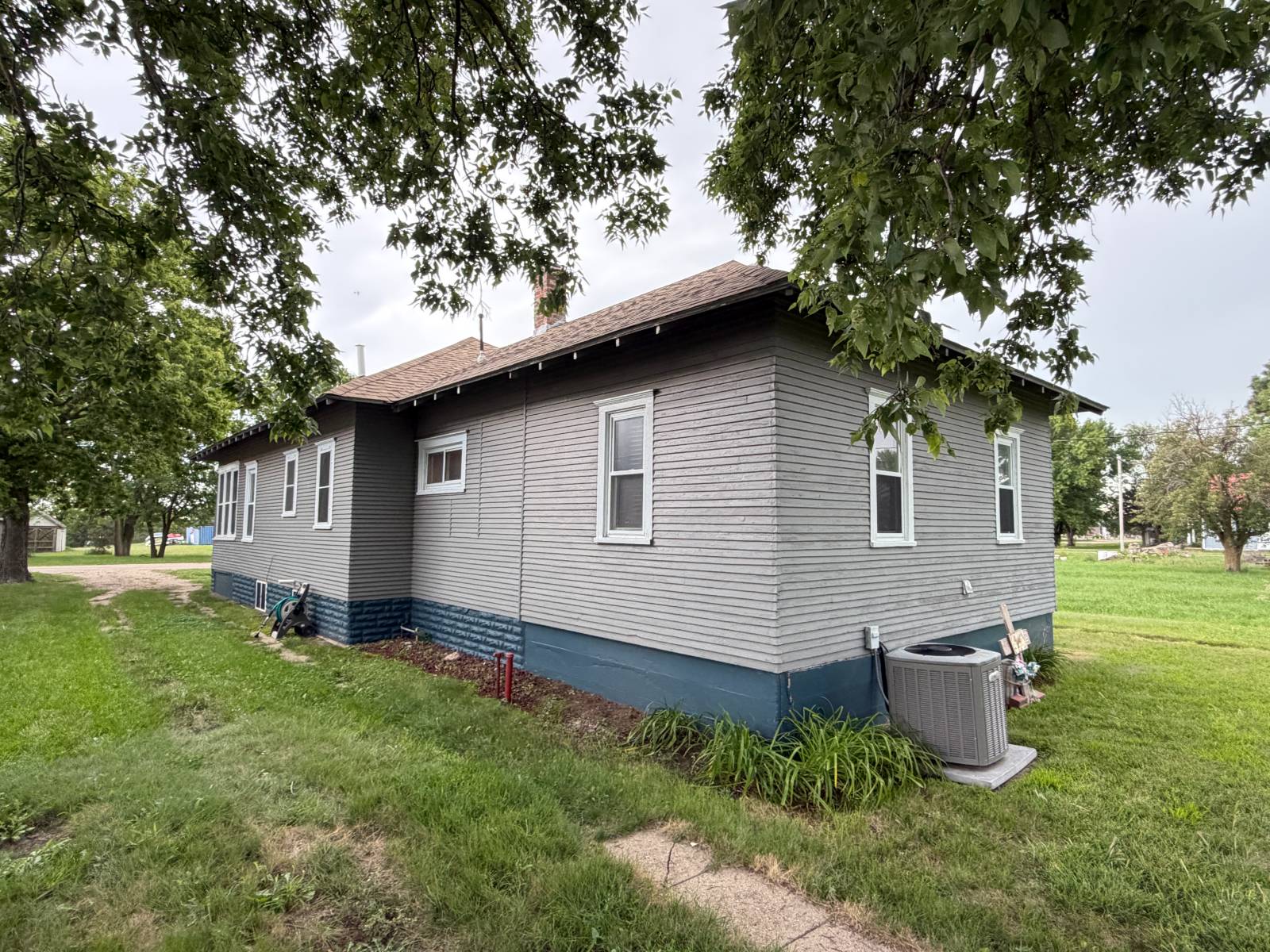 Photo 7 of 28 of home listing at 665 N Pine Street, Long Pine, NE 69217