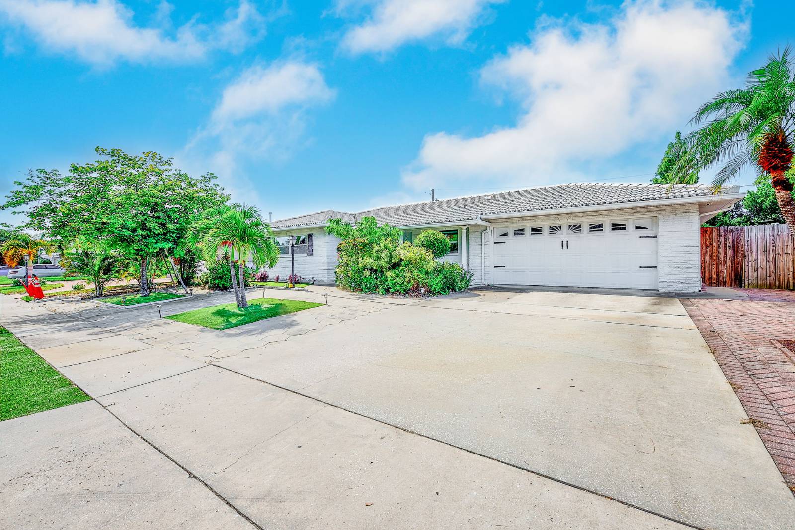 11288 60th Ave, Seminole, FL 33772