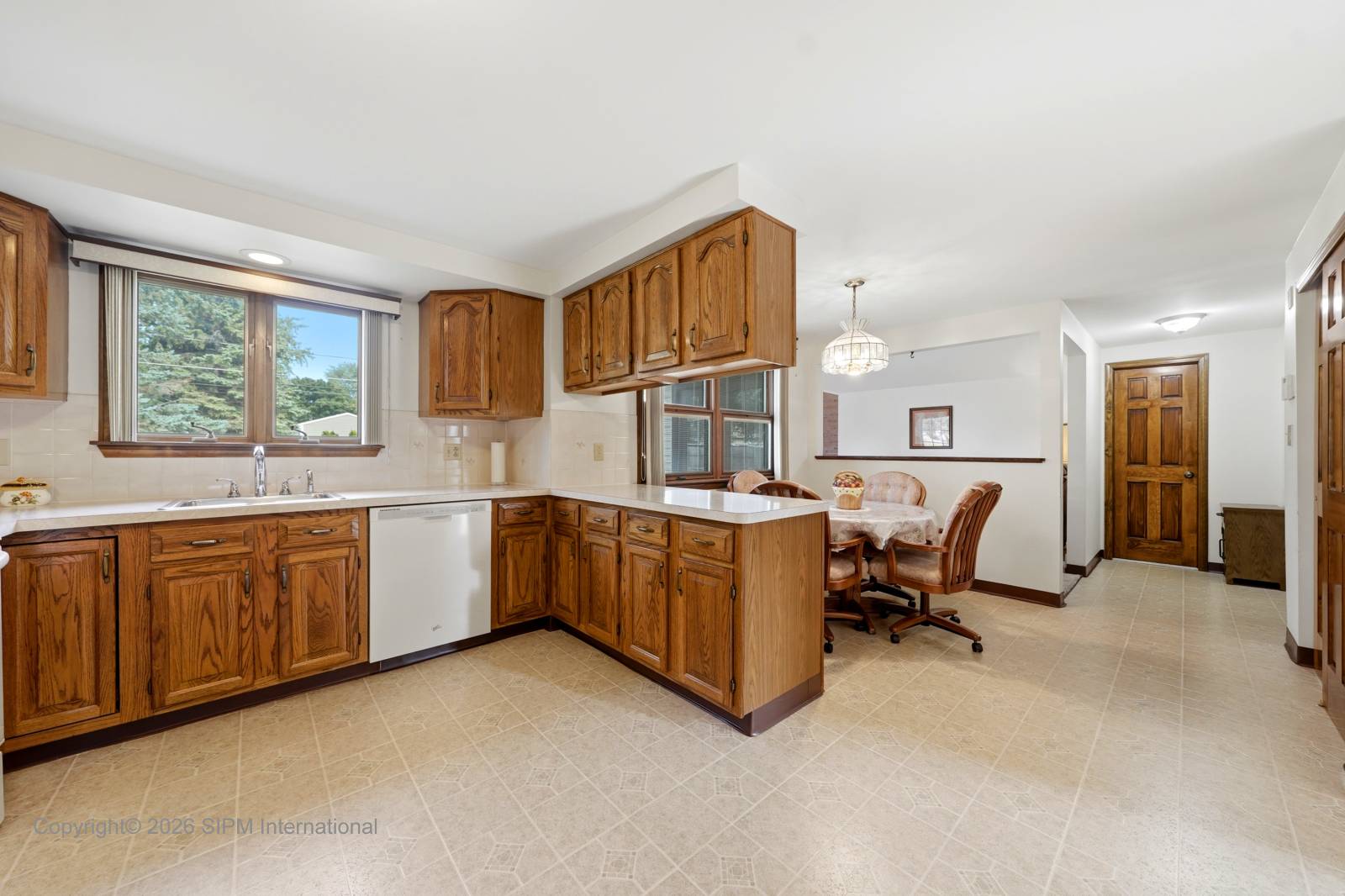 171 Sprucewood Ter