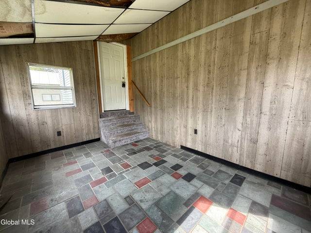5260 Sacandaga Rd.