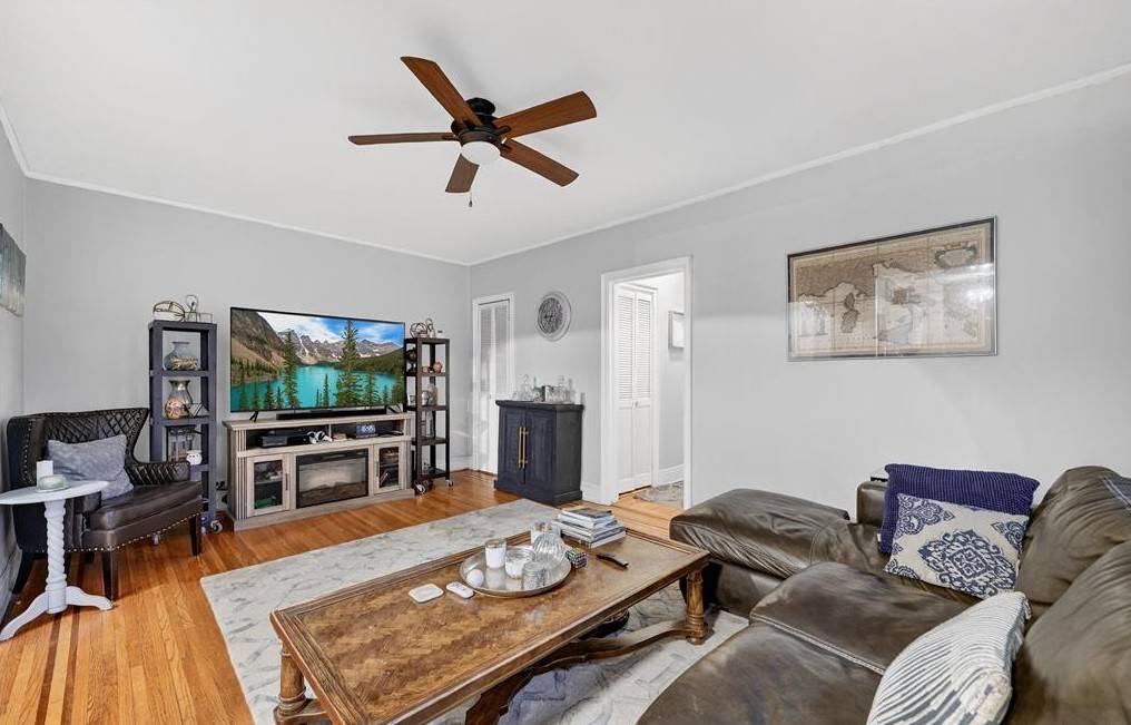 475 Bronx River Road, #2D