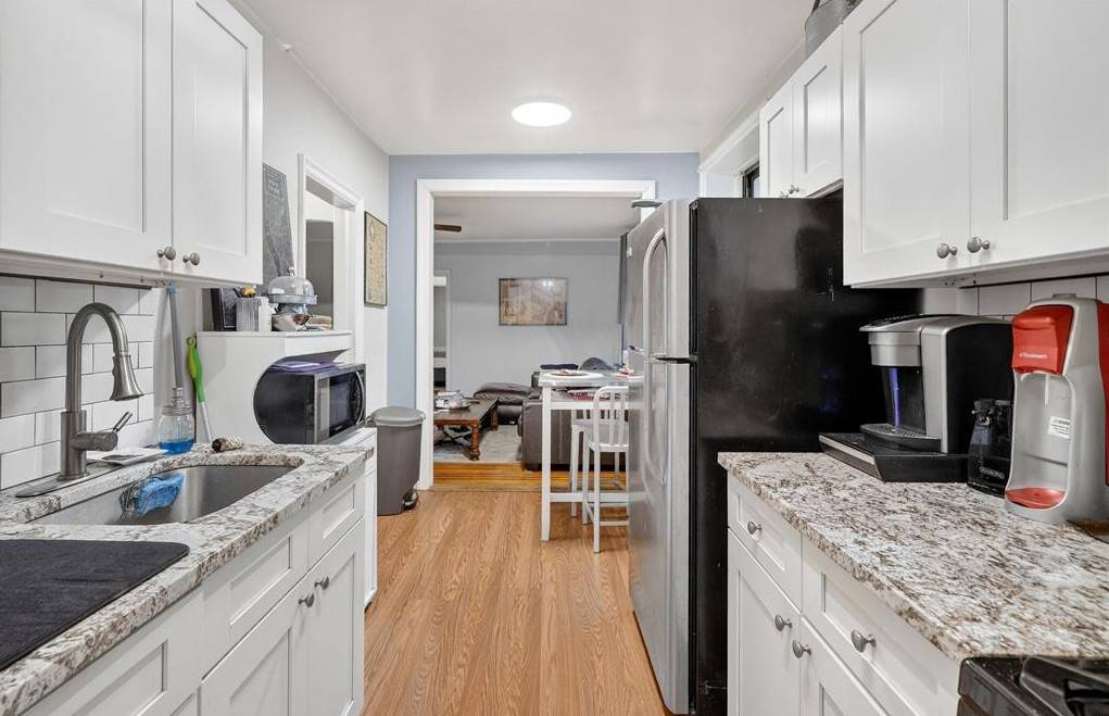 475 Bronx River Road, #2D