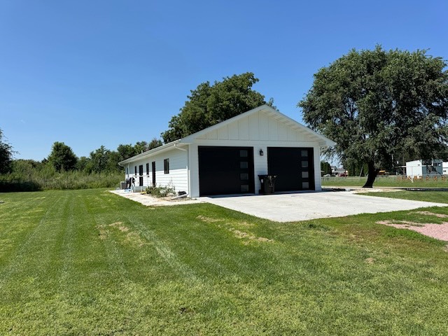 Photo 24 of 29 of home listing at 103 W 3rd Street, Chambers, NE 68725