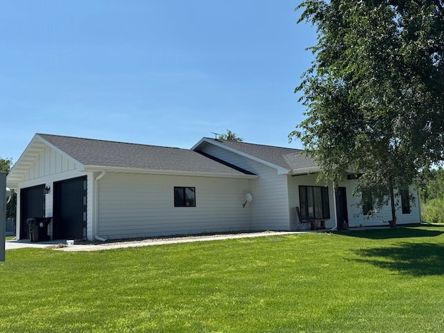 Photo 28 of 29 of home listing at 103 W 3rd Street, Chambers, NE 68725