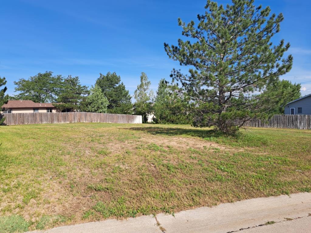 Photo 2 of 2 of land listing at 1385 Canyon Drive, Chadron, NE 69337