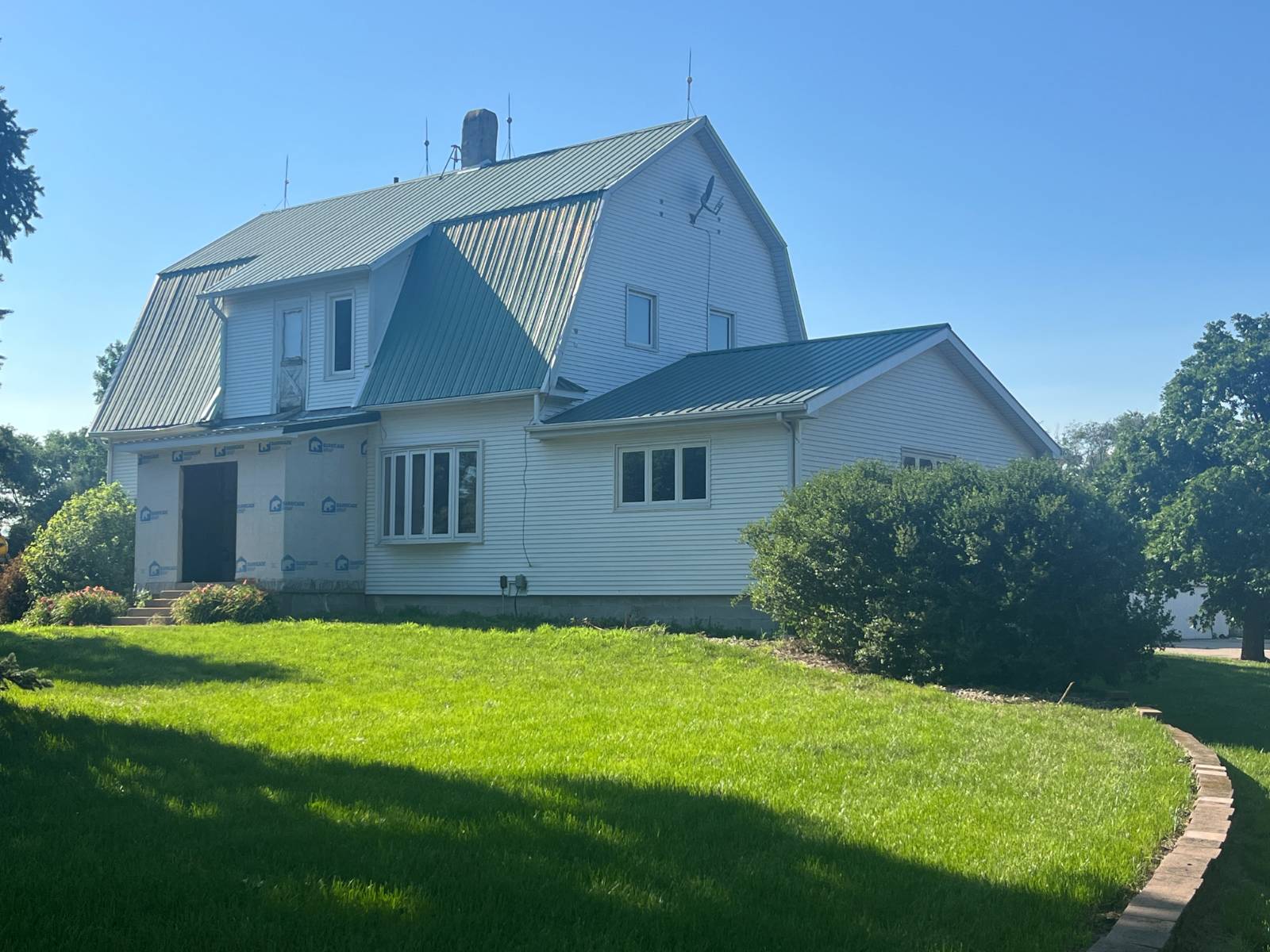 Photo 1 of 37 of home listing at 51243 862 Road, Orchard, NE 68764