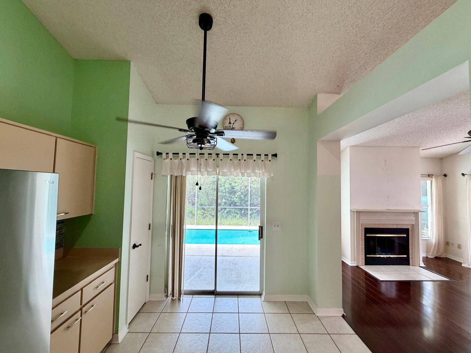 11838 Branch Mooring Dr, Tampa, FL 33635