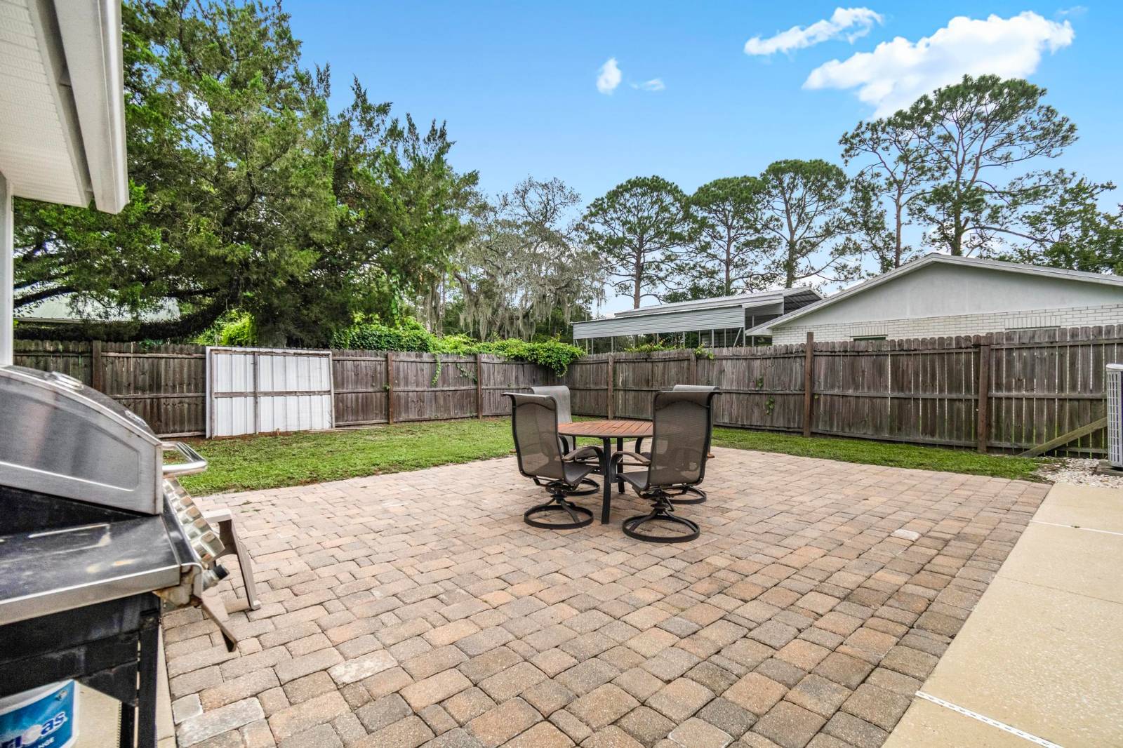 702 N Chapel, Bunnell, FL 32110