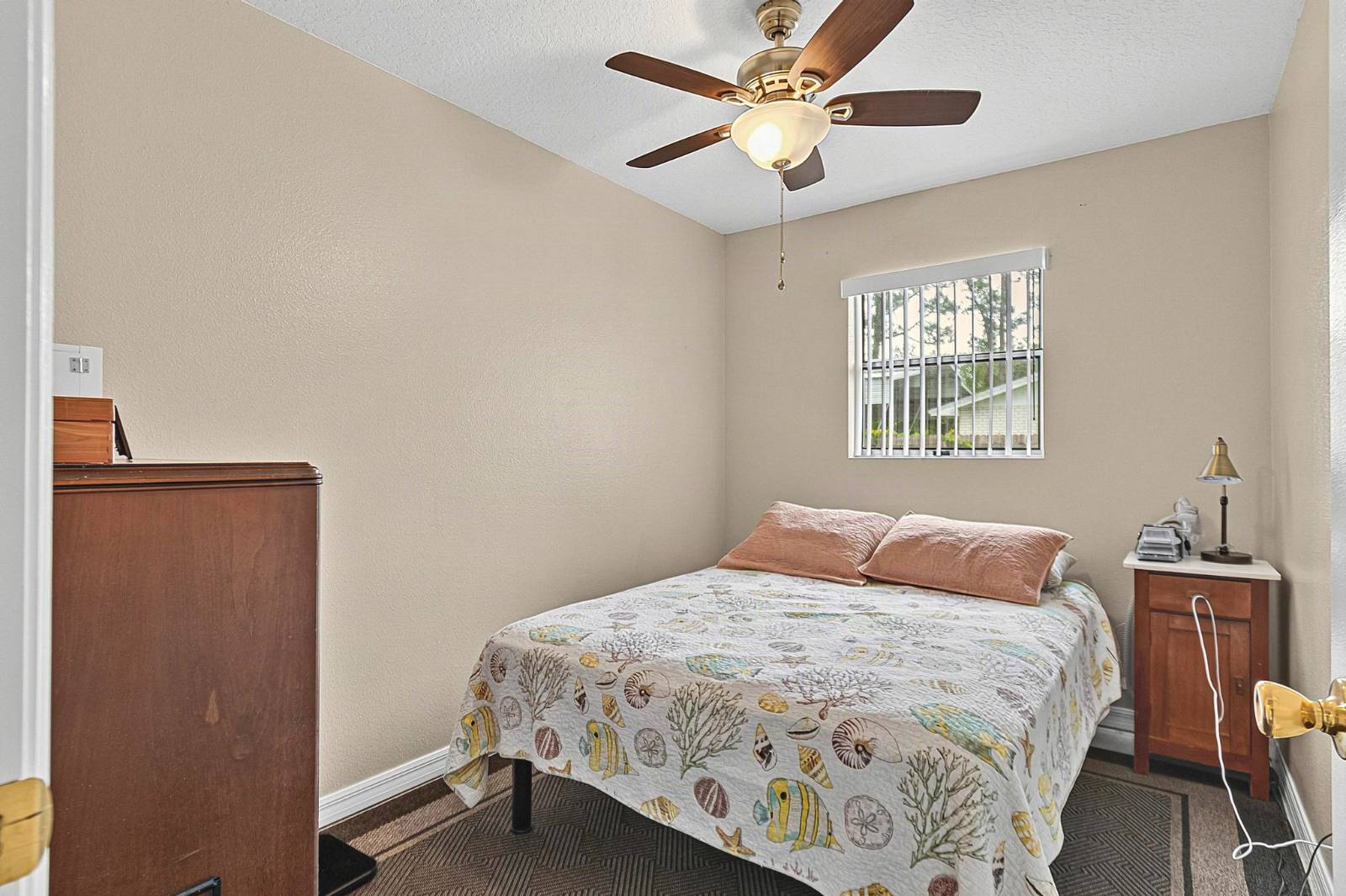 702 N Chapel, Bunnell, FL 32110