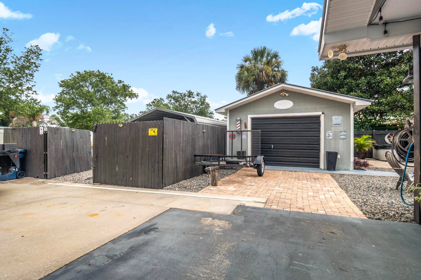 702 N Chapel, Bunnell, FL 32110