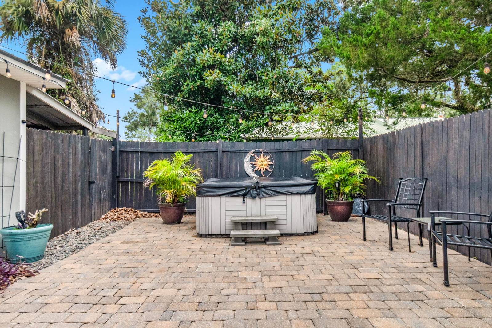 702 N Chapel, Bunnell, FL 32110