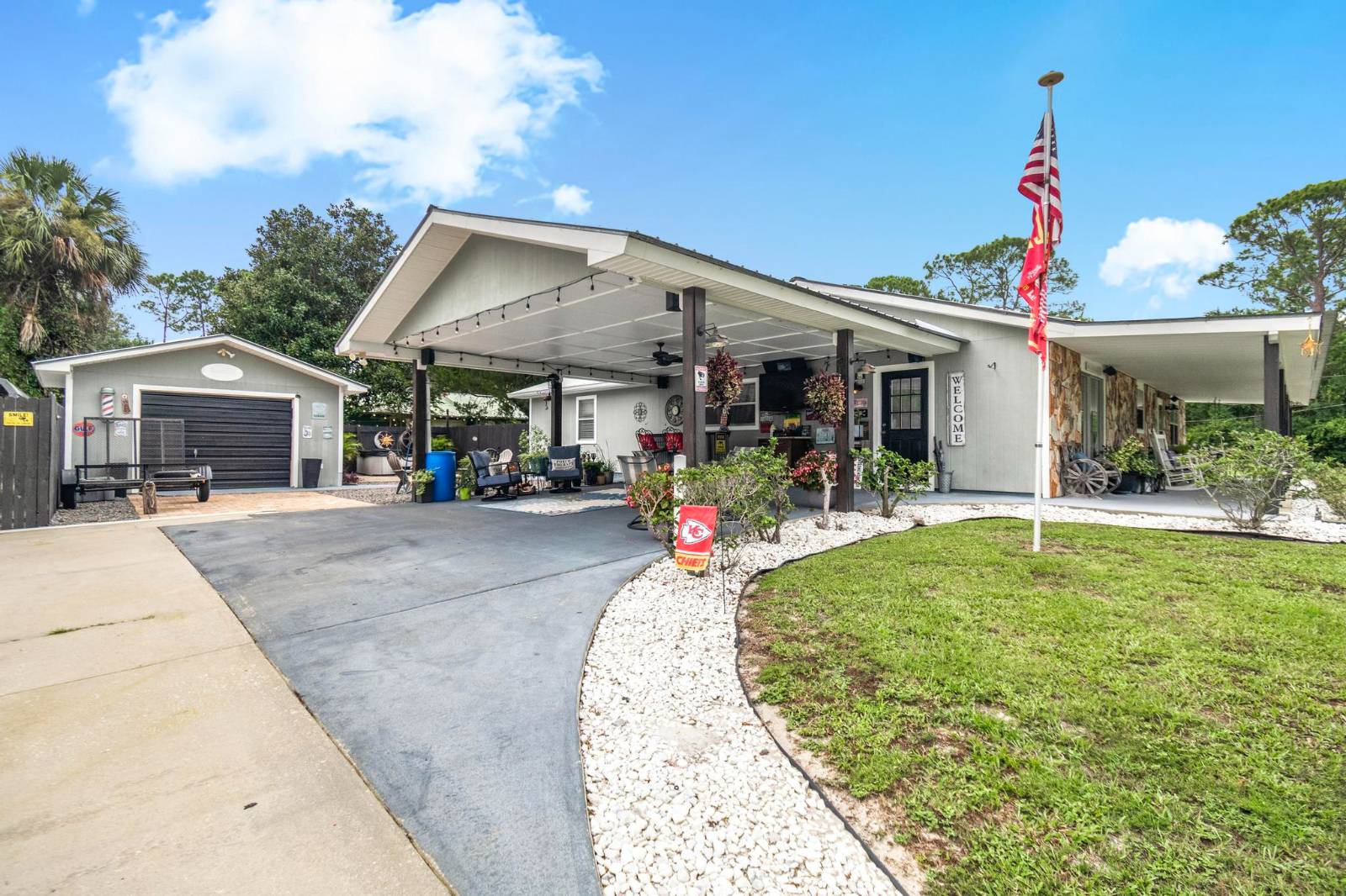 702 N Chapel, Bunnell, FL 32110