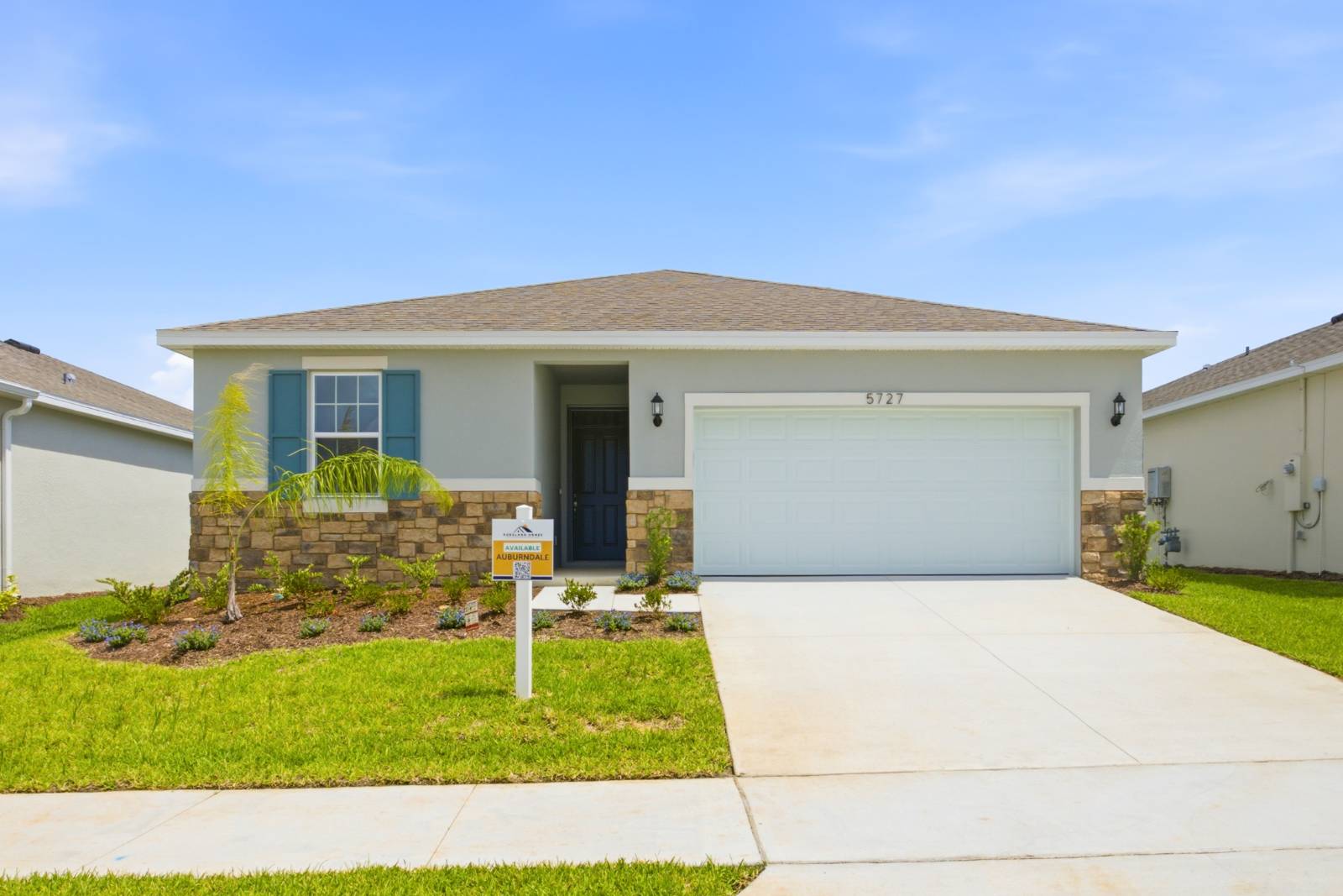 5727 Hiawassee Rd, Okahumpka, FL 34762