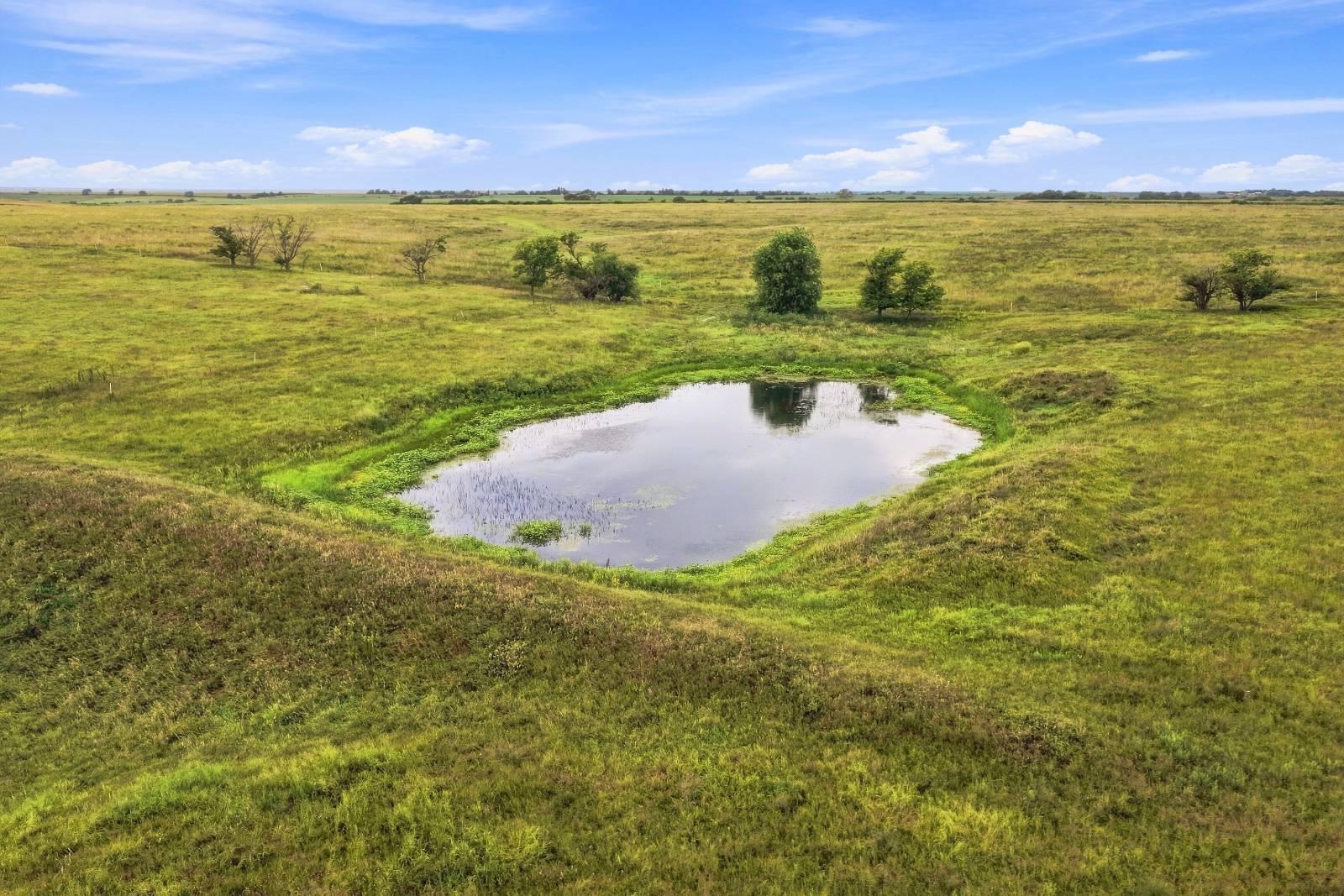 Photo 10 of 20 of land listing at 0 711 Road, Fairbury, NE 68352
