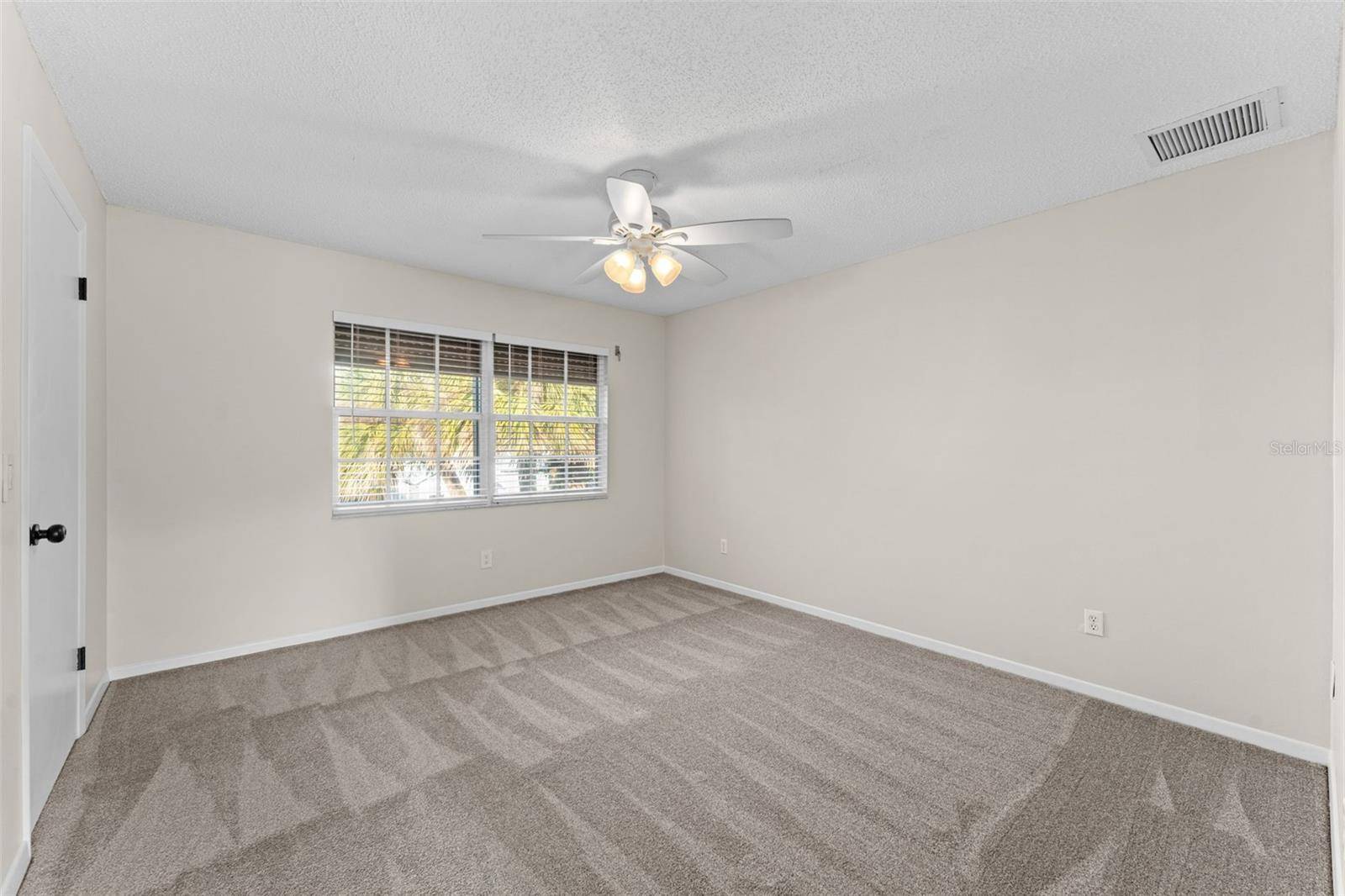 101 N Pine St, #2, New Smyrna Beach, FL 32169