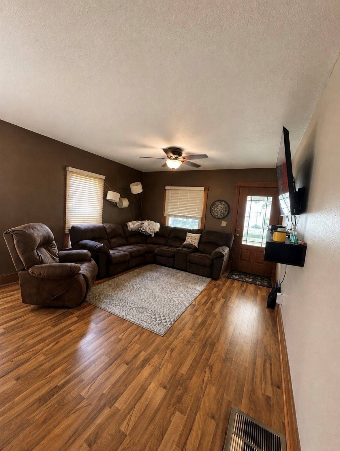 Photo 5 of 19 of home listing at 306 S Madison Ave, Hartington, NE 68739